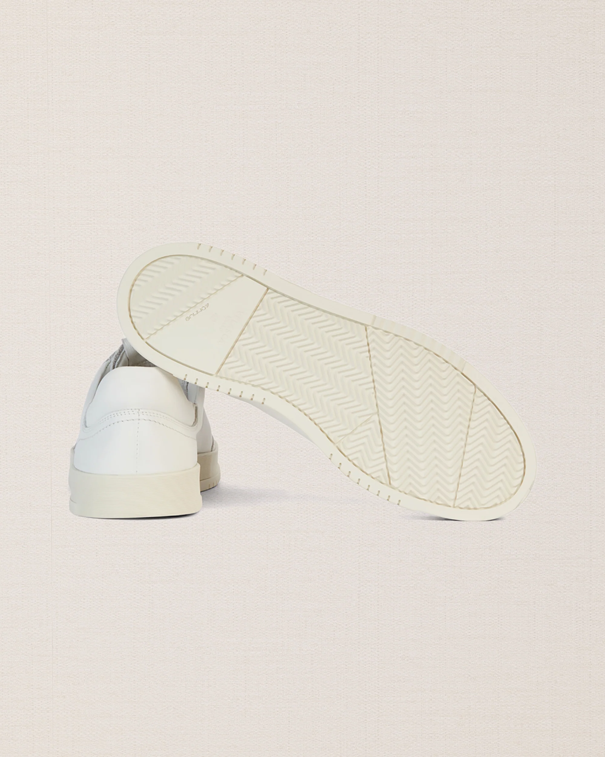 Amis - Image 6